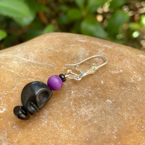 Skull purple Halloween 💀 Earrings - Picture 8 of 15